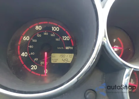 2004 Pontiac Vibe from USA, damaged, VIN 5Y2SL62884Z405255